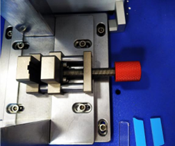 Копер маятниковый универсальный по методам Шарпи и Изоду ТММ-50А Копер маятниковый универсальный по методам Шарпи и Изоду ТММ-50А