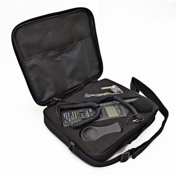 DT-8820 Измеритель параметров окружающей среды 4в1