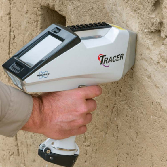 Портативный РФА-спектрометр Tracer 5i Портативный РФА-спектрометр Tracer 5i