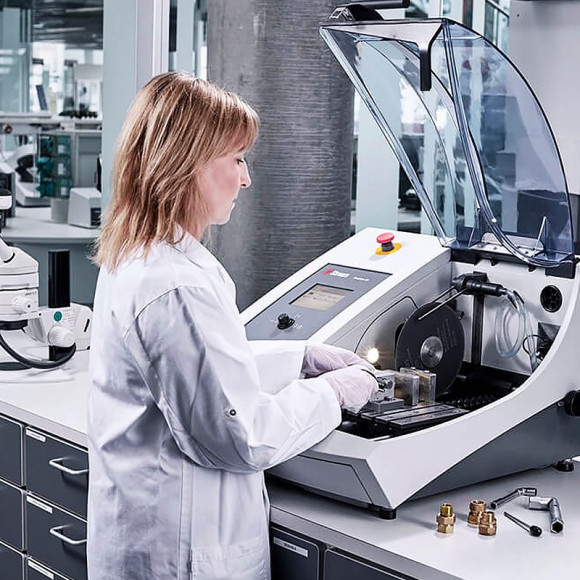 Отрезной станок Secotom-15/-50