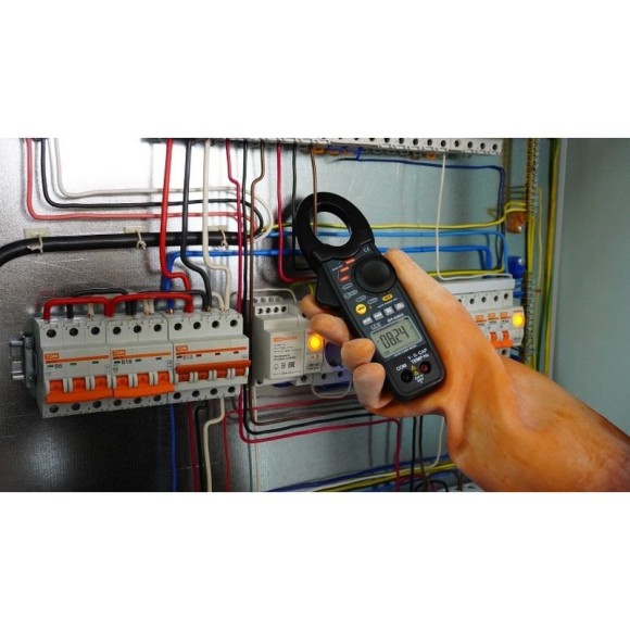 DT-3363 Клещи электроизмерительные