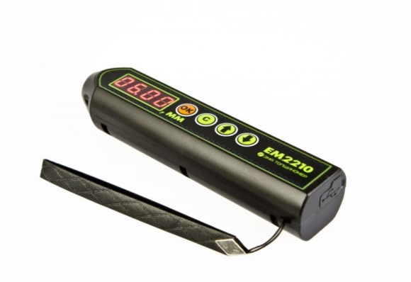 ЭМА толщиномер EM2210 ЭМА толщиномер EM2210