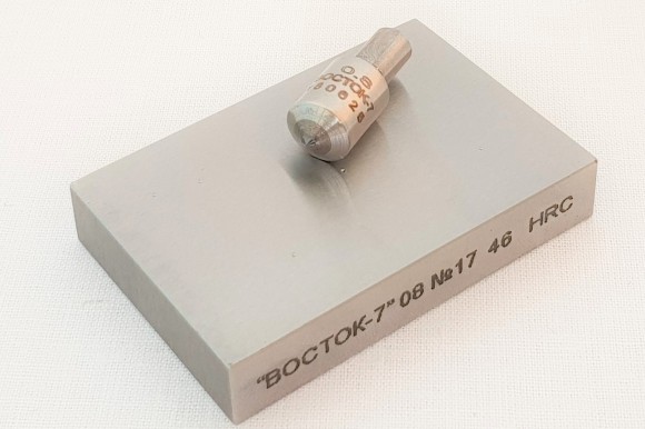 Наконечник алмазный тип НК 1 к твердомерам Роквелл и Супер-Роквелл Наконечник алмазный тип НК 1 к твердомерам Роквелл и Супер-Роквелл