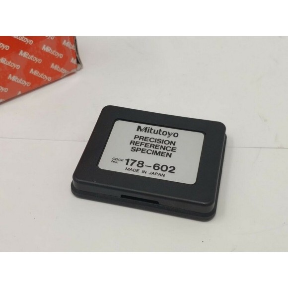 Mitutoyo 178-602 мера шероховатости, параметры Ra 2,94 мкм; R max (Ry) 9,3 мкм Mitutoyo 178-602 мера шероховатости, параметры Ra 2,94 мкм; R max (Ry) 9,3 мкм